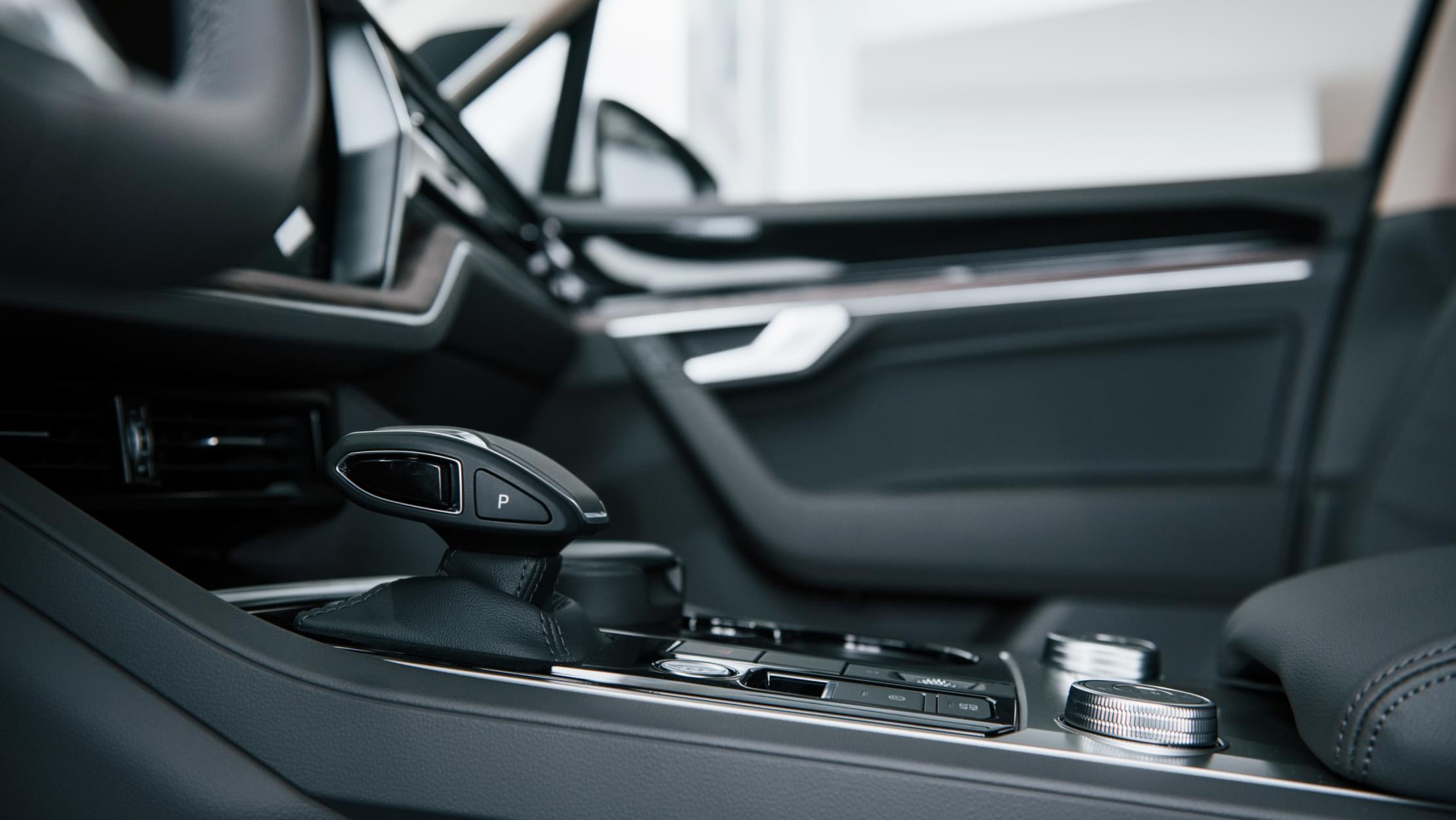 Noleggio premium di auto e moto di lusso vicino a me Noleggio premium di auto e moto di lusso vicino a me