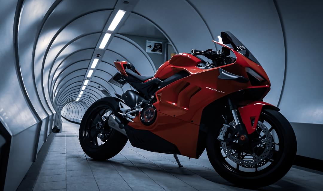 Noleggio premium di auto e moto di lusso vicino a me Noleggio premium di auto e moto di lusso vicino a me
